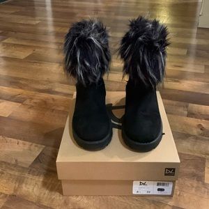 Dirty Laundry Black Boots with Fur, Size 8.5